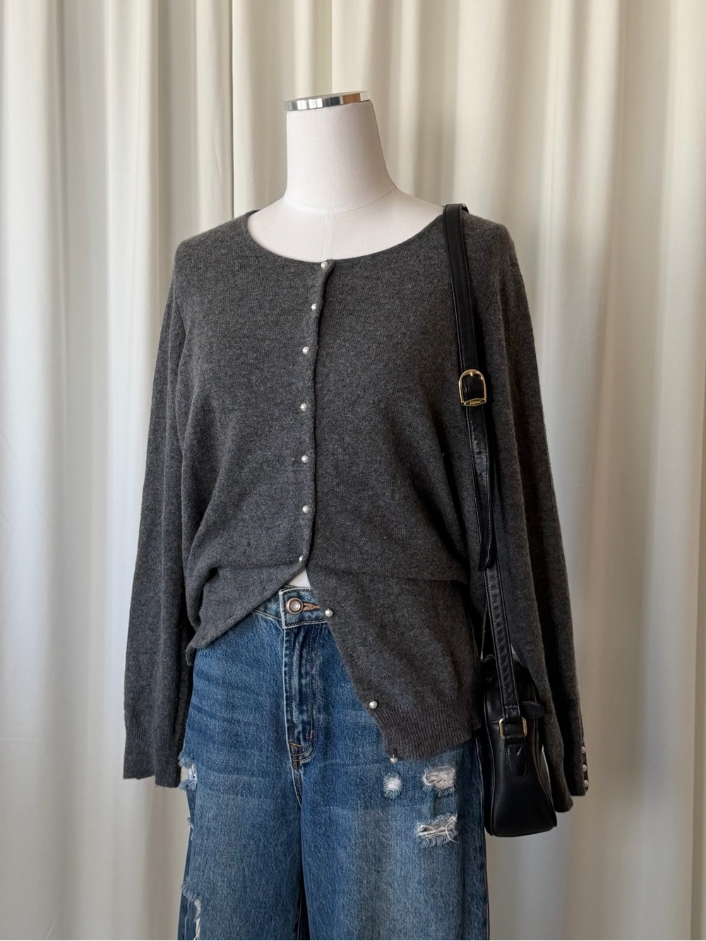 Evelyn Grace 100% Cashmere Knit Cardigan Sweater 1X Gray Button-up Minimalist. - Picture 3 of 14
